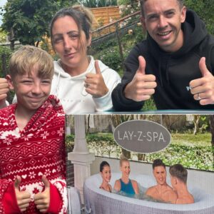 LAY-Z-SPA Cancun AirJet Inflatable Hot Tub
